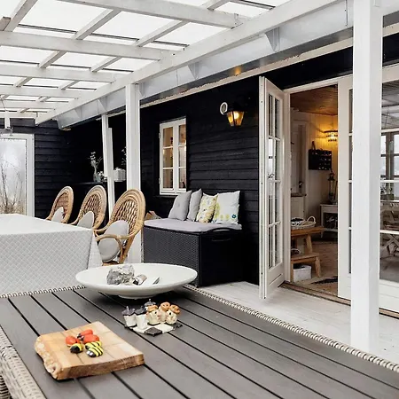 Holiday home Holiday *